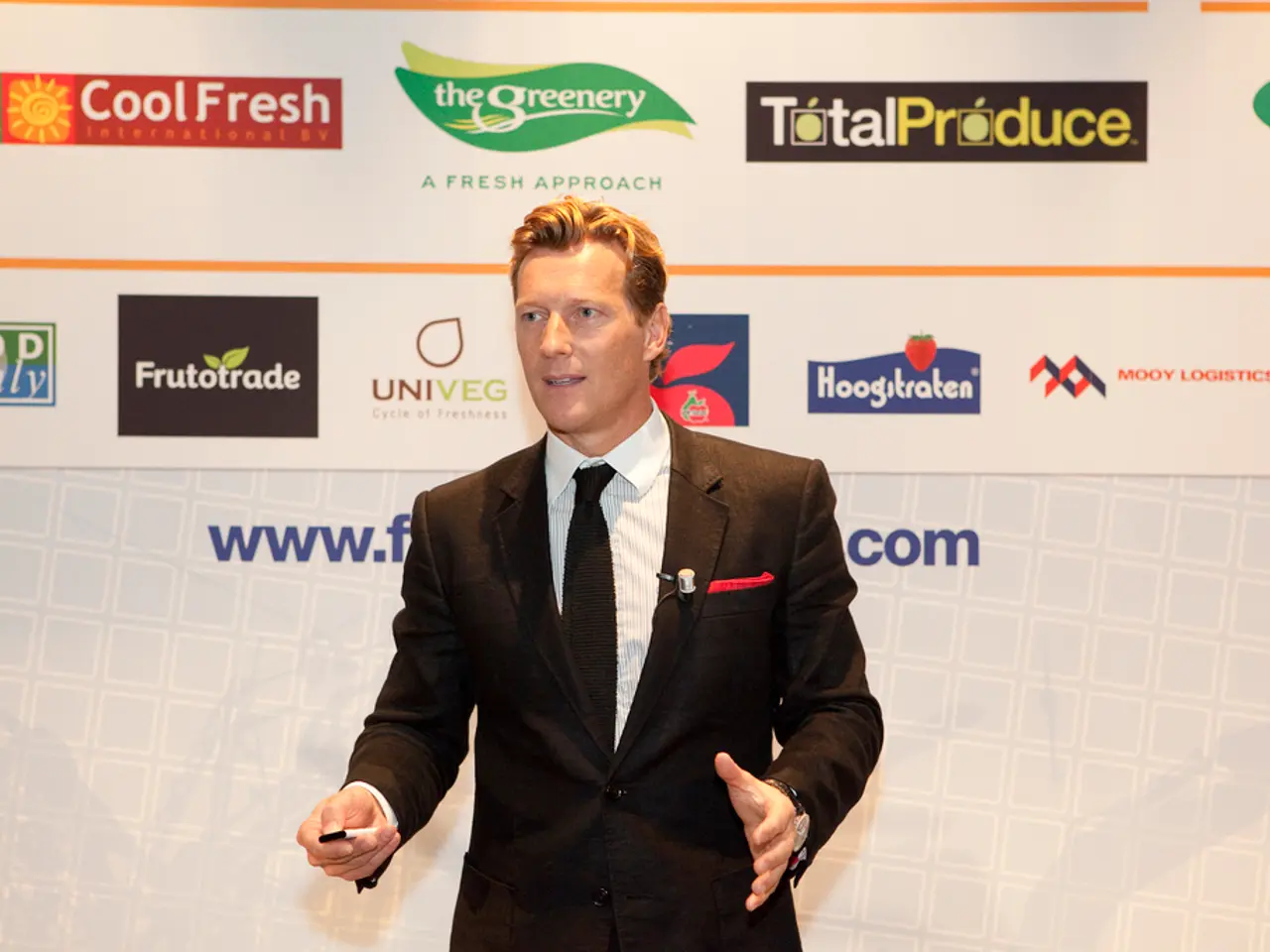 Devastated Homes, Aid Reduced: No Relief for Returning Syrians