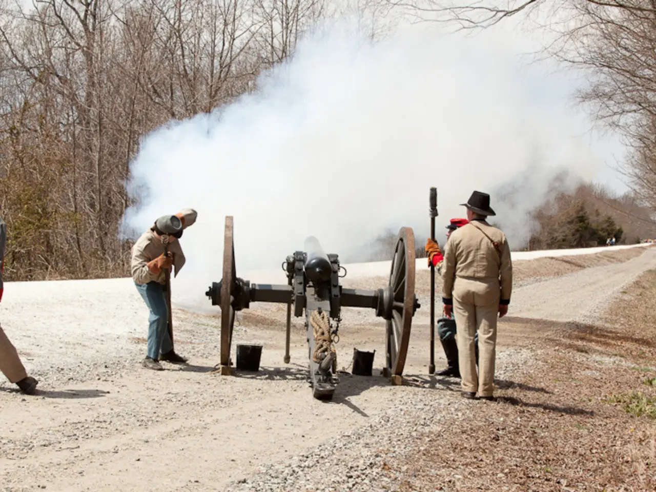 Companies in the arms industry could face a proposed tax on their profits by the left.