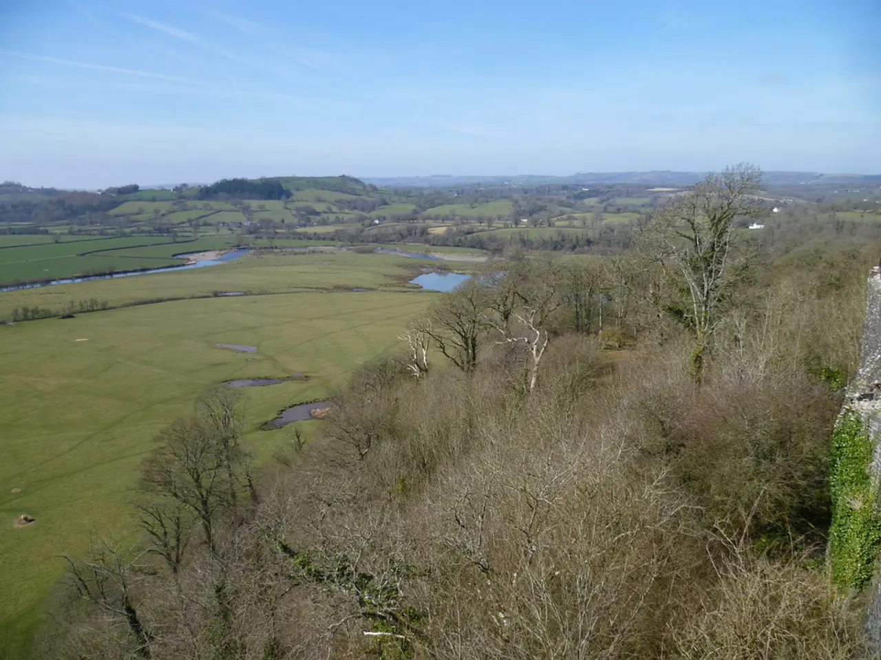 Runway for Tabletop: Explanation and Potential Hazards