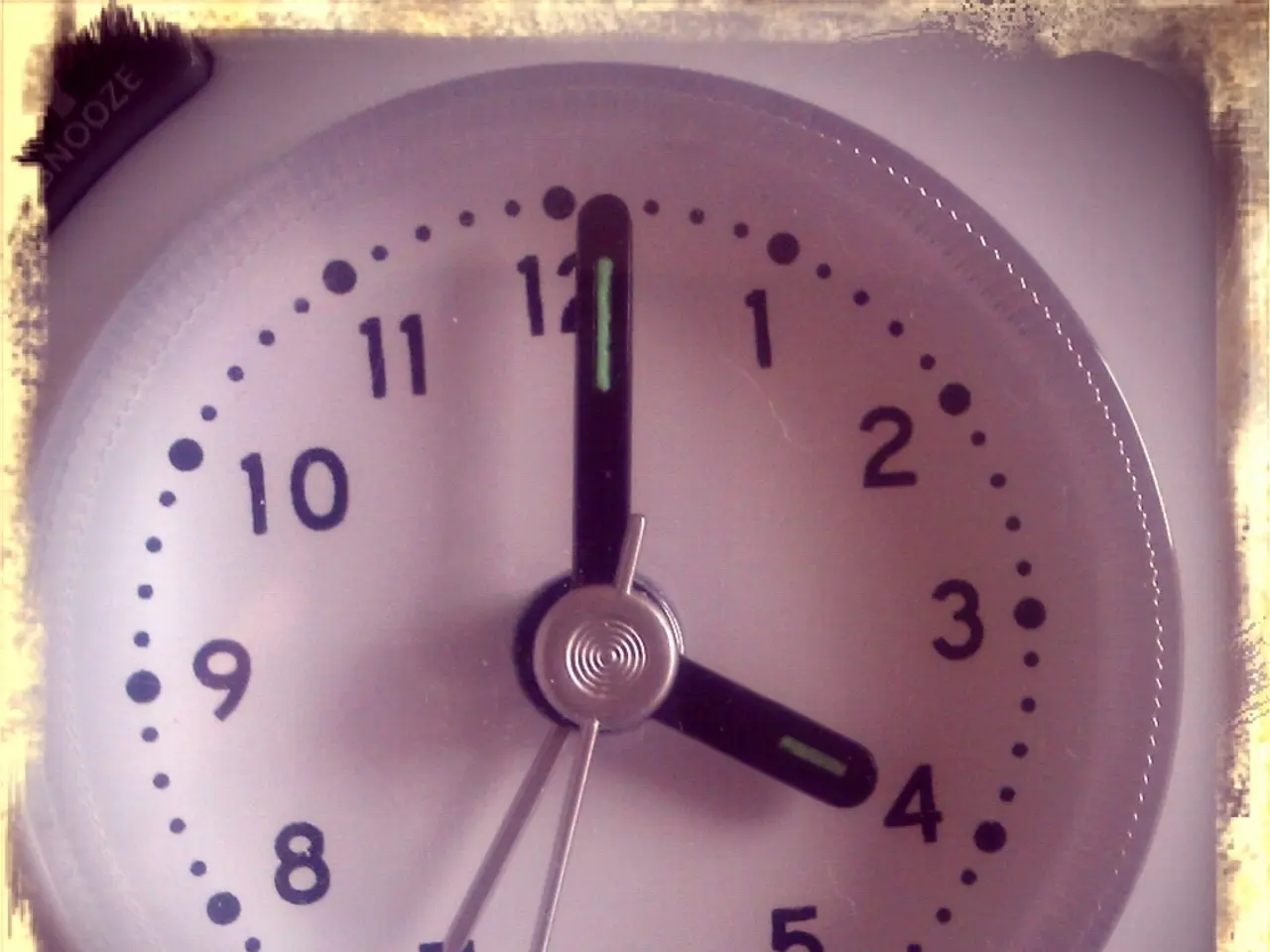 The picture consists of an analog clock.