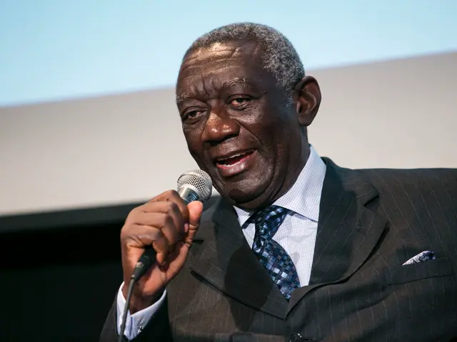 Guidance on Communicating with Air Traffic Control: