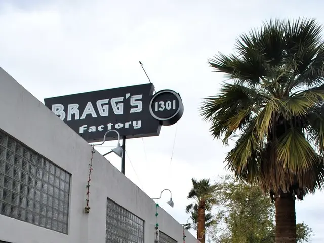 Thousands of Employees Protest at Pratt & Whitney Workplace