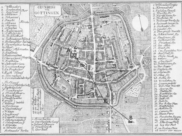 The image shows a black and white map of the city of Gottingen, Germany, with text written on it....