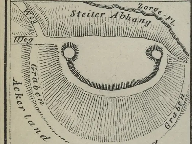 The image shows a black and white drawing of a map of the city of Hamburg, Germany, with text...