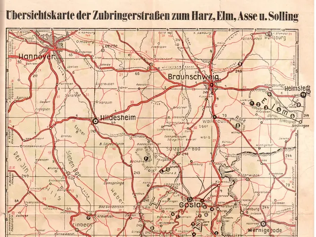 The image shows an old map of the city of Berlin, Germany, with text and routes clearly visible....