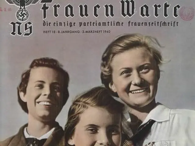 The image shows an old German magazine with a picture of three people, a man and two women, smiling...