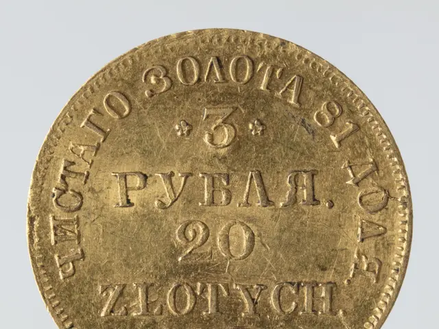 The image shows a gold coin with the text "20 zlotych 1839" on it against a white background.